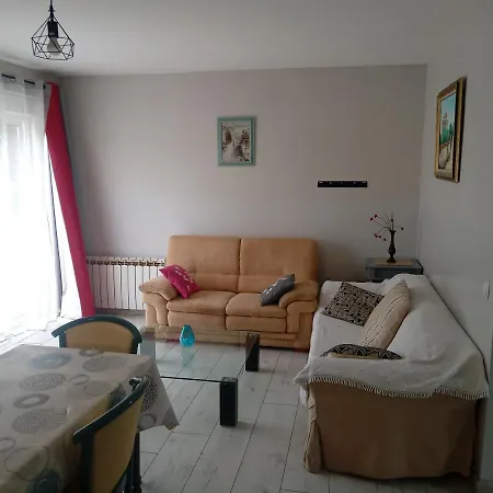 T3 Dans Un Quartier Calme